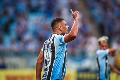 jogo do grêmio vai passar no premiere